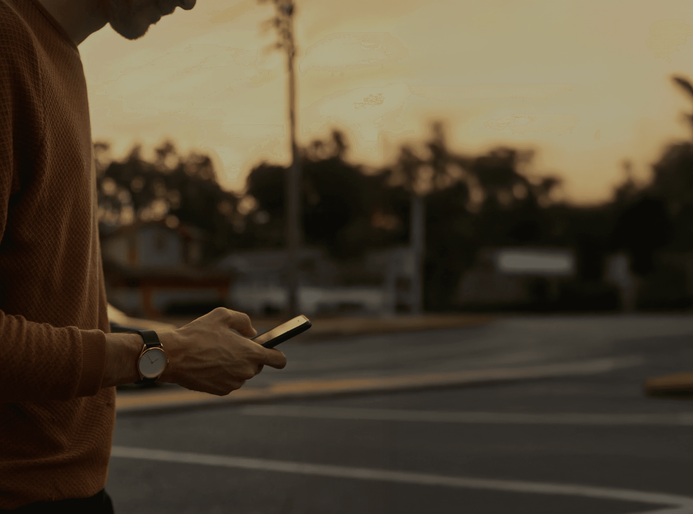 Man holding phone